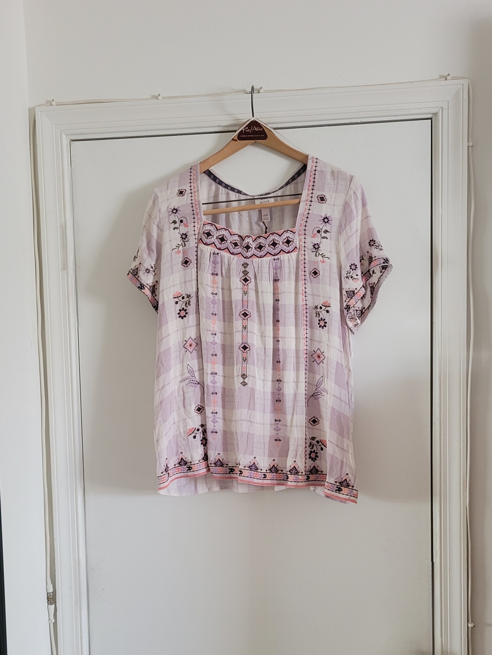 Knox Rose Pink Plaid Embroidered Short Sleeve Tunic